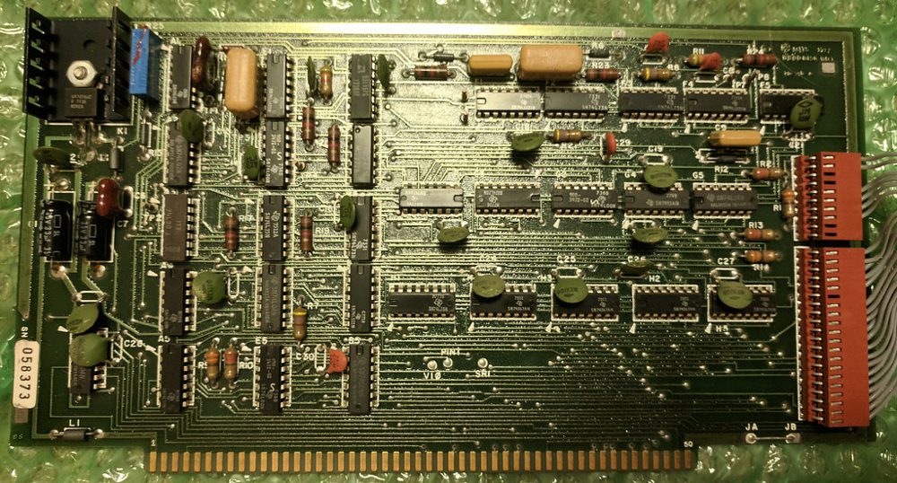 MITS 88-DCDD floppy disk controller, second board of the set, component side.
